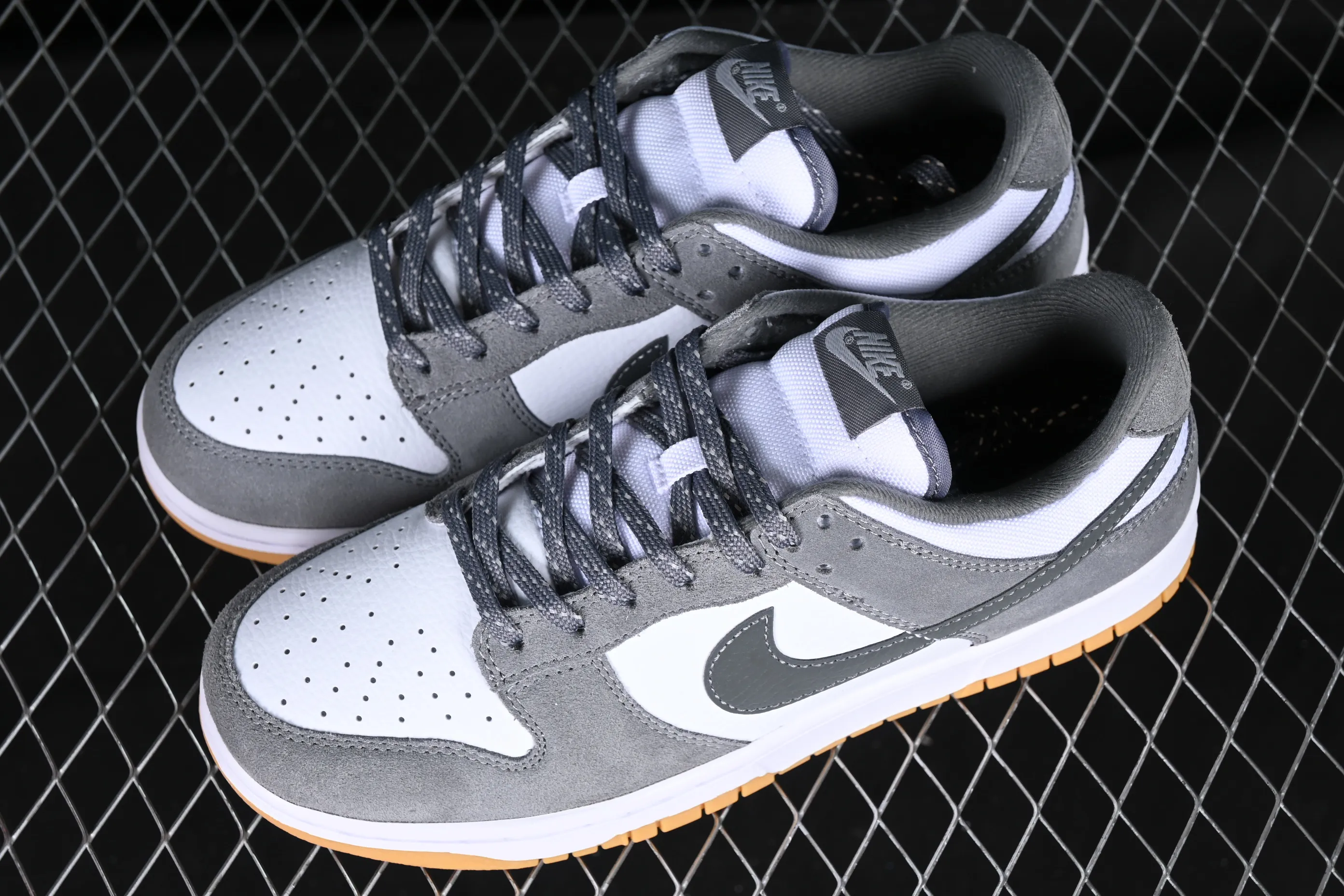 All categories Nk SB Dunk series Nk SB Dunk Low low-top sneakers Nk Dunk Low "Grey Gum" dark gray suede SB low-top casual sports skateboard shoes FV0389-100